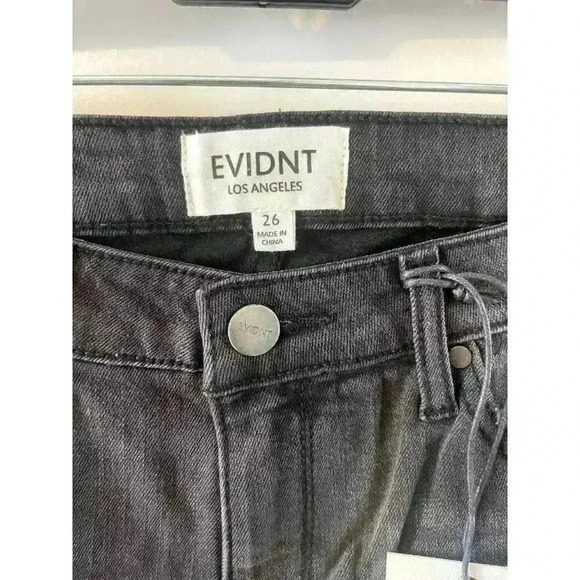 NWT Evidnt Anthropologie Hermosa Jeans Raw Fringe Ankle Black washed Size 26 - Picture 3 of 6